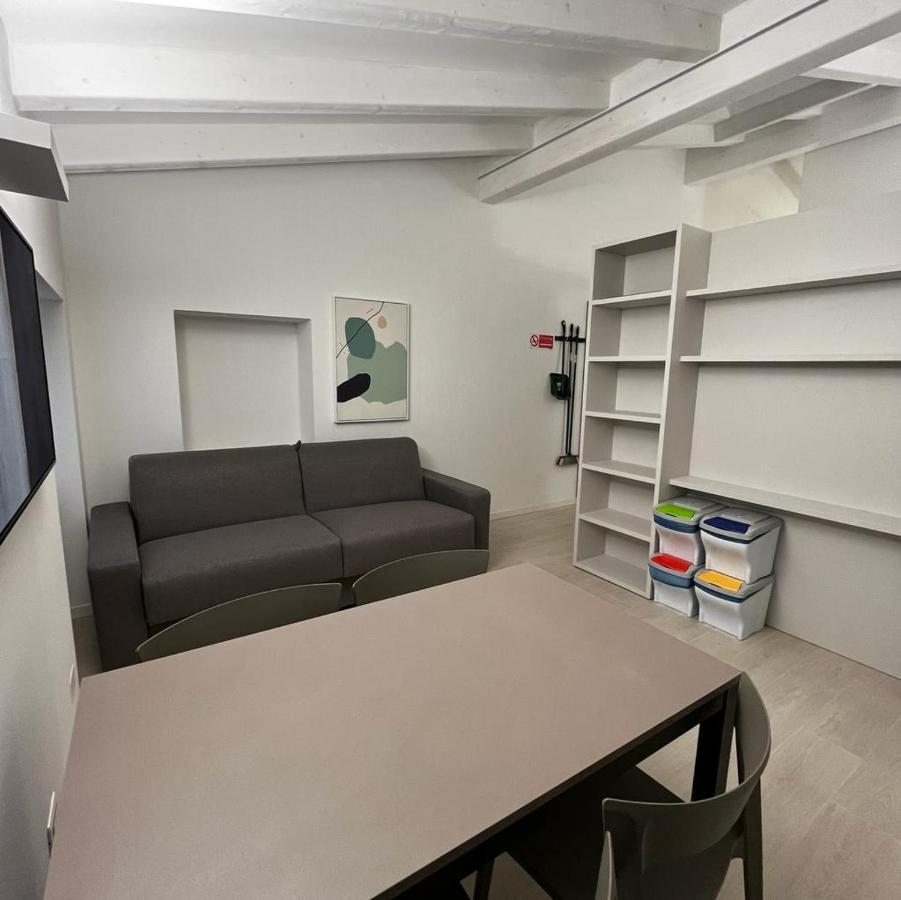 רוברטו Smart Apartments Palazzo Mazzini מראה חיצוני תמונה
