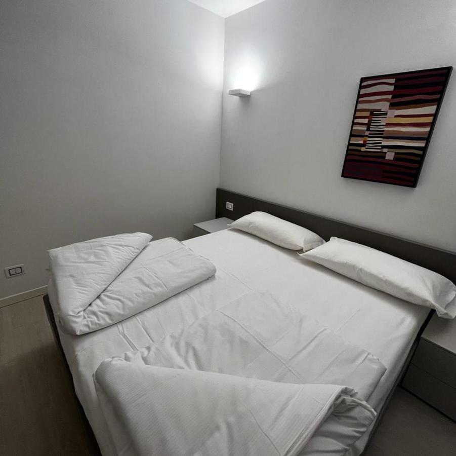 רוברטו Smart Apartments Palazzo Mazzini מראה חיצוני תמונה