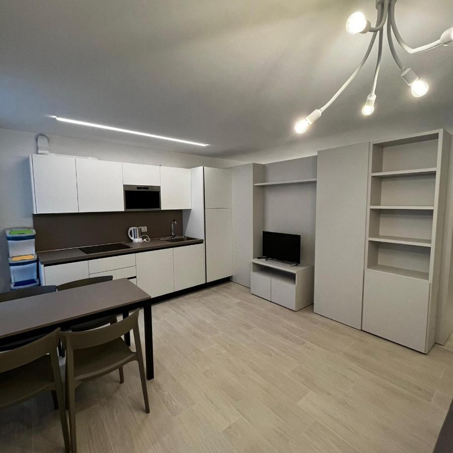 רוברטו Smart Apartments Palazzo Mazzini מראה חיצוני תמונה