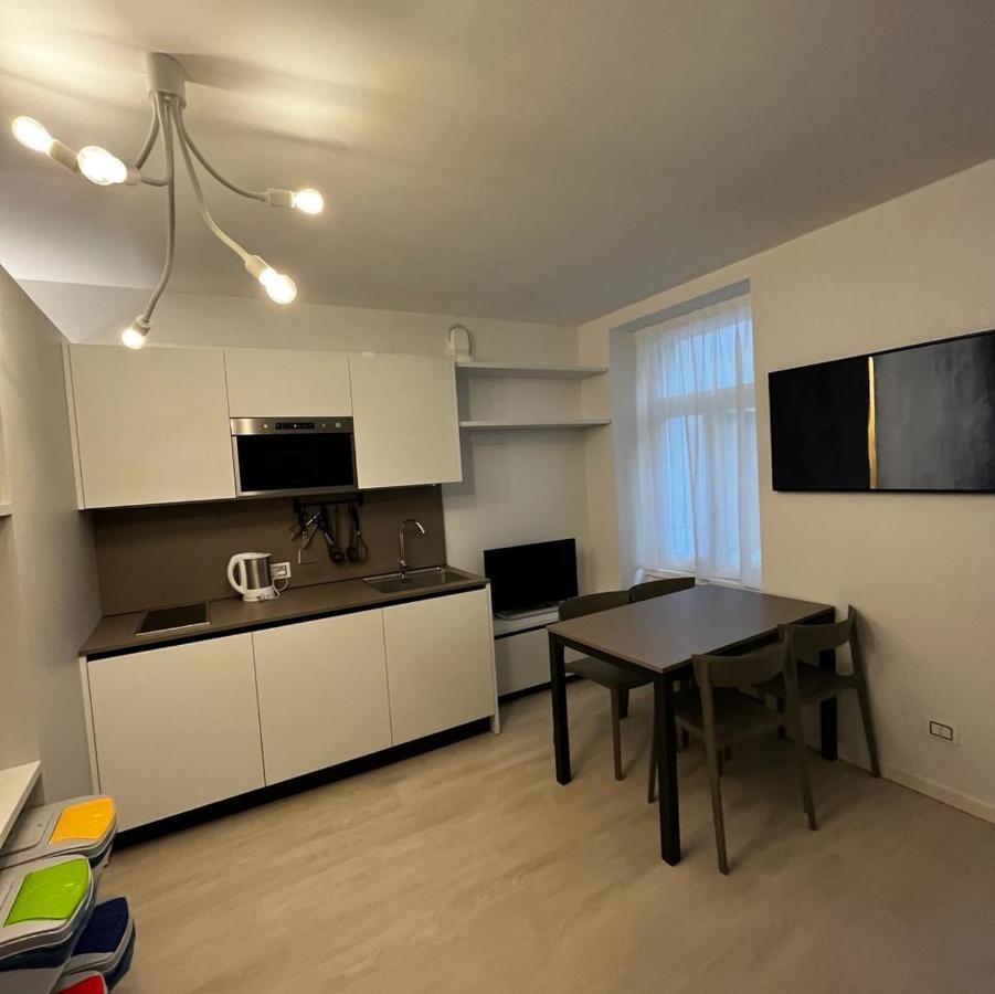 רוברטו Smart Apartments Palazzo Mazzini מראה חיצוני תמונה